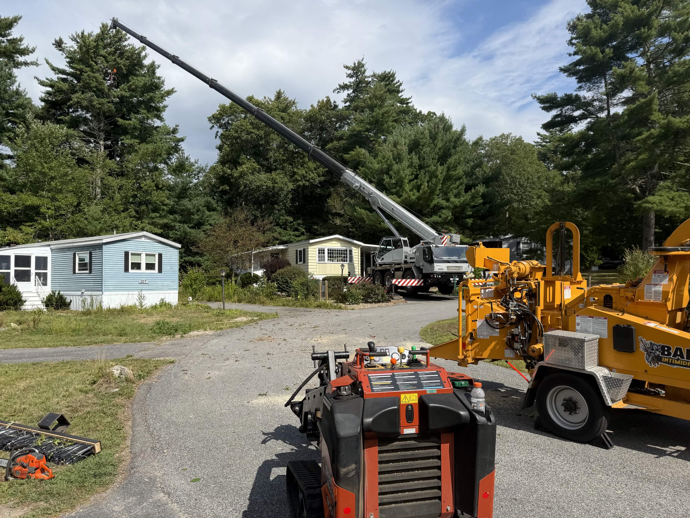 Southeast Arborist full equipment fleet - crane, chipper, spider lift